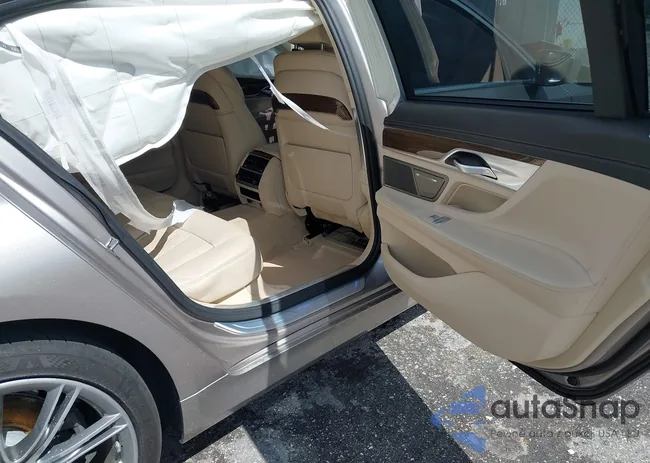 WBA7E2C5XKB218387: 42822742