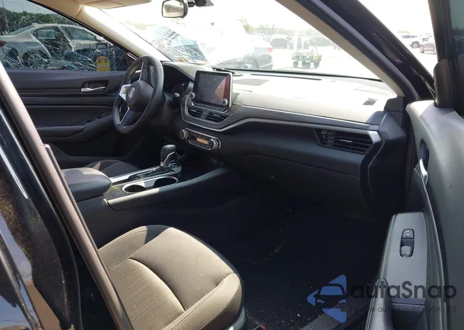 1N4BL4DV4RN384822: 42822757