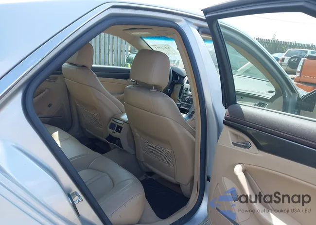 1G6DG577990142389: 42823931