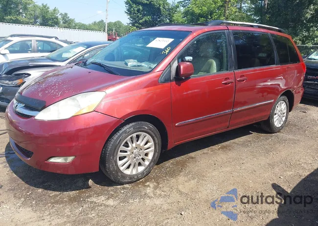 5TDBK22C18S008915: 42823932