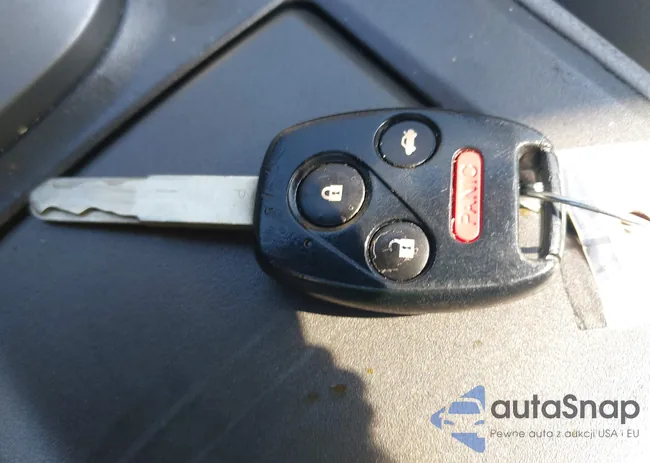 1HGCP2F87BA065931: 42823960