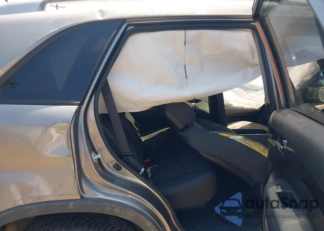 5XYKTCA61DG332579: 42823983