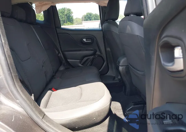 ZACCJABB9JPG69216: 42823998