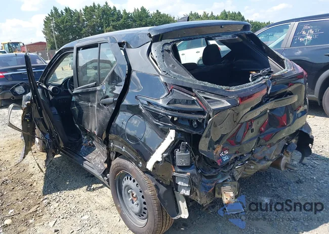 3N1CP5BV8ML543932: 42824003