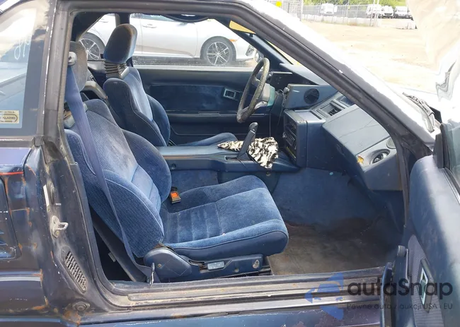 JT2AW15C5J0141748: 42824055