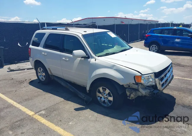 1FMCU9EGXBKB27840: 42824147