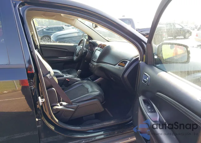 3C4PDCGG4HT533099: 42824261