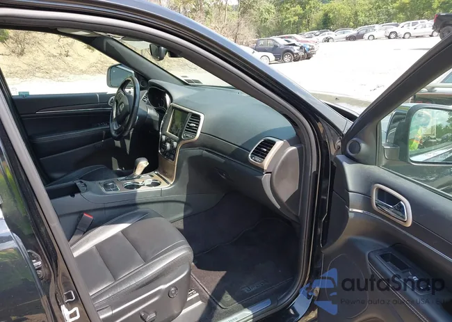 1C4RJFBG1HC951531: 42824416