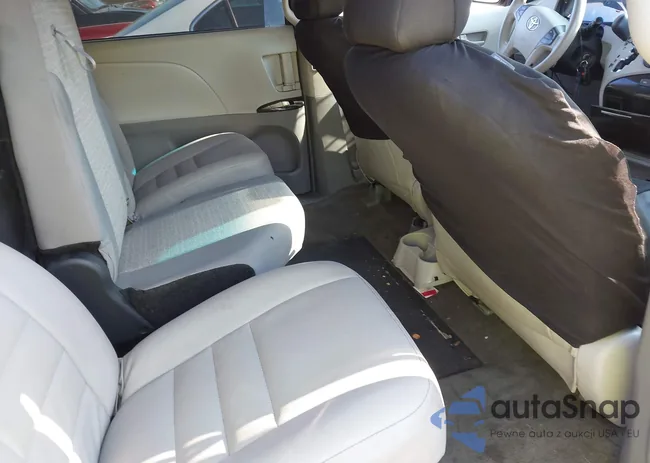 5TDKK3DC7DS295982: 42823555