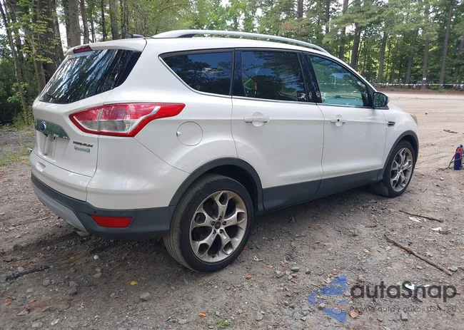 1FMCU0JX8EUA04256: 42823608