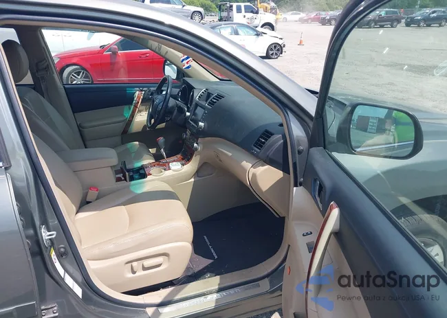 5TDDK3EH4CS096437: 42824936