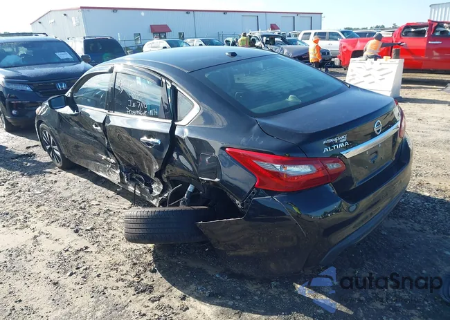 1N4AL3AP9JC267510: 42825009