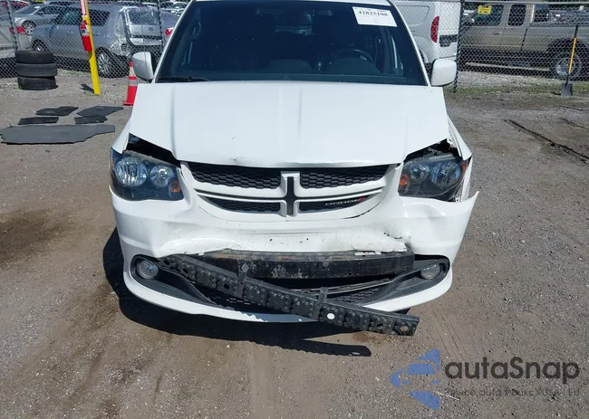 2C4RDGEG8KR536360: 42825108