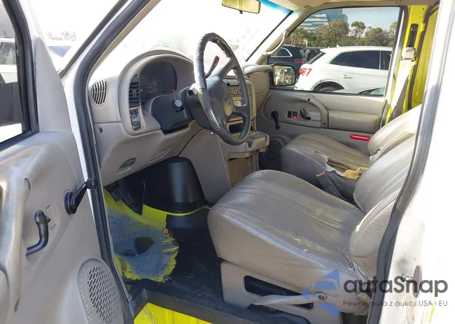 1GTDM19W41B520162: 42825341