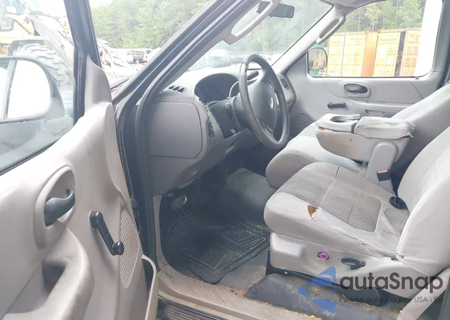 1FTRF17223NA42924: 42824571