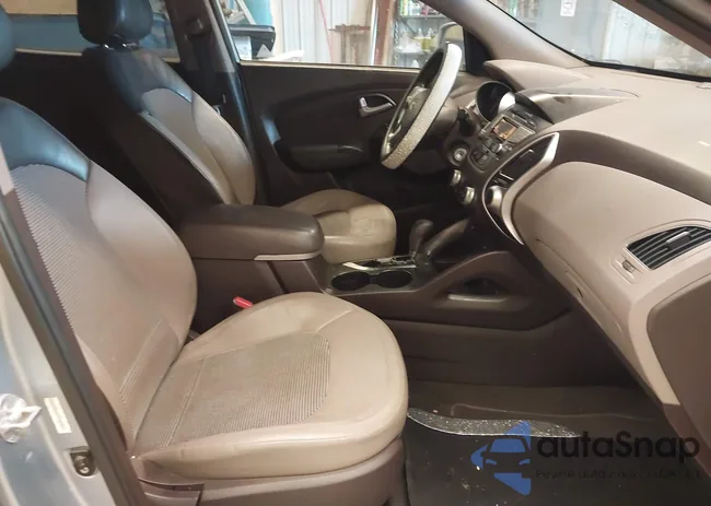 KM8JUCAC5CU450996: 42824601