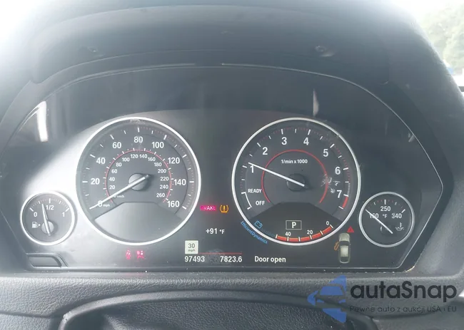 WBA8Z9C59JG827568: 42825901