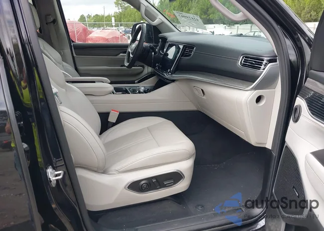 1C4SJUBP5RS172355: 42825997