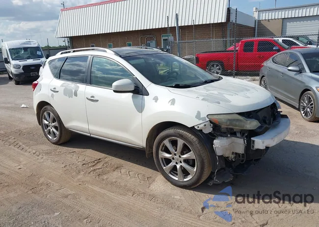 JN8AZ1MW5DW323031: 42826098