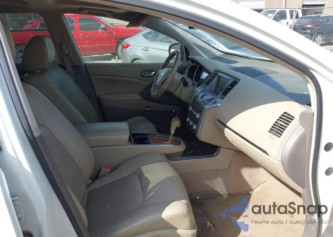 JN8AZ1MW5DW323031: 42826098