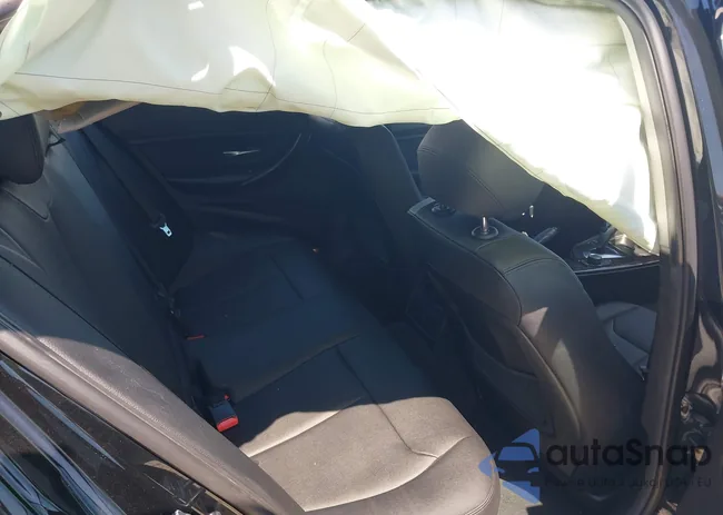 WBA3A5G57FNS84924: 42826154