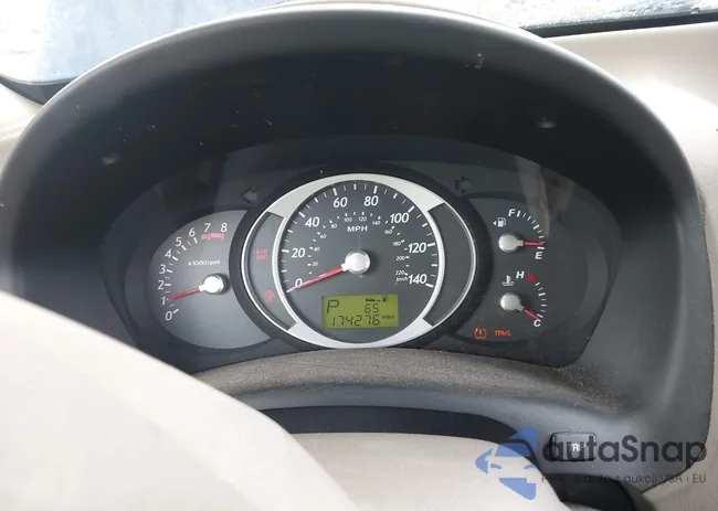 KM8JN12D46U413841: 42826234