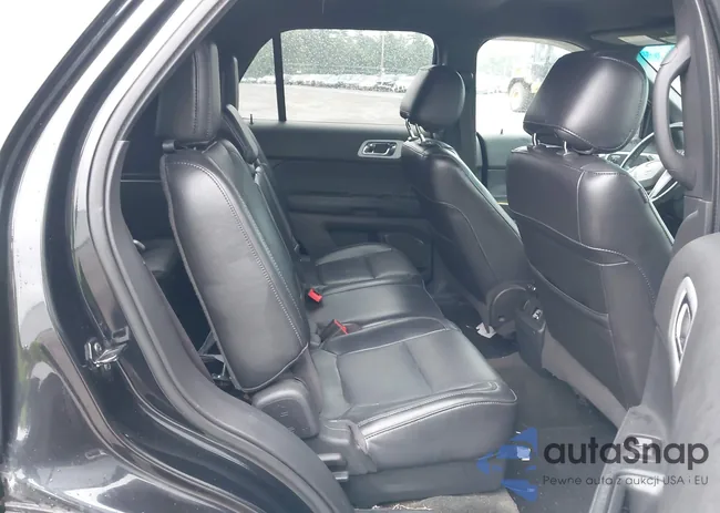 1FMHK8F87BGA44236: 42826365