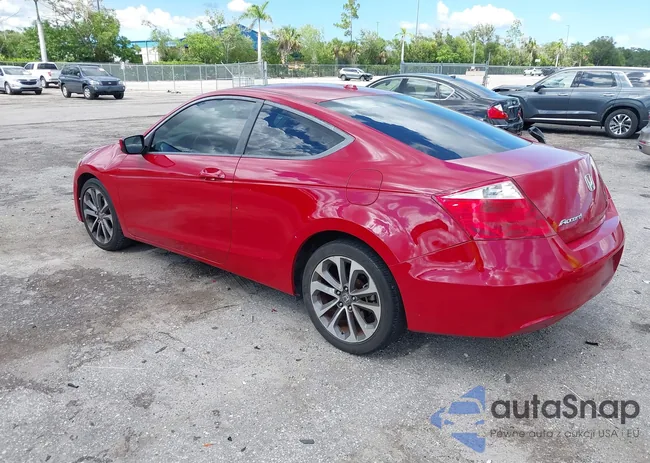 1HGCS12869A007673: 42826418