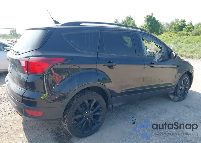 1FMCU9GD7KUC06177: 42826434