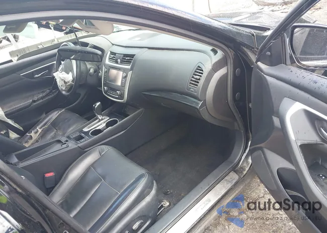 1N4AL3AP9GC135470: 42826470