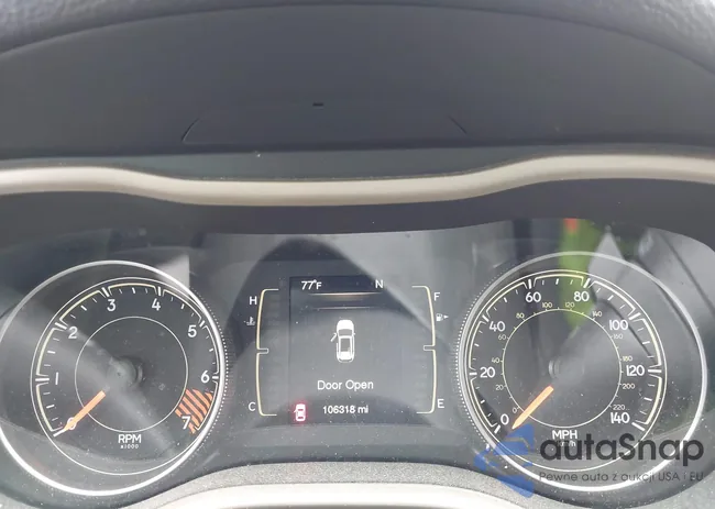 1C4PJMCB5FW767901: 42825557