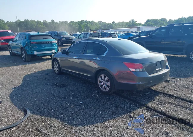 1HGCP26888A088840: 42825594