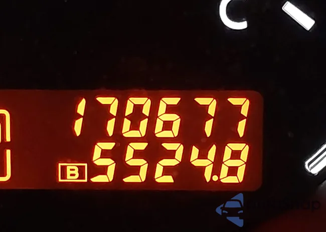 1N4AL2AP2BC106671: 42825735