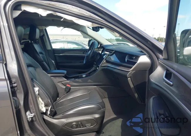 1C4RJKBG1N8580877: 42826960