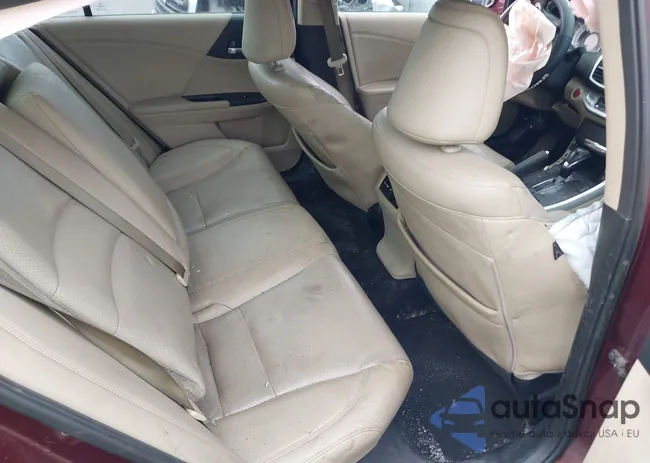 1HGCR2F84FA163301: 42827091