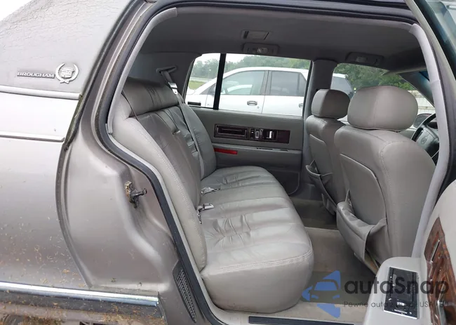 1G6DW52PXTR705298: 42827098