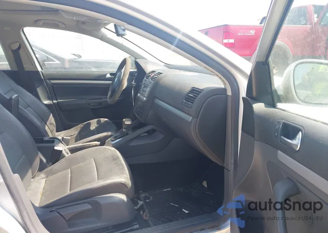 3VWEF71K87M138516: 42827212