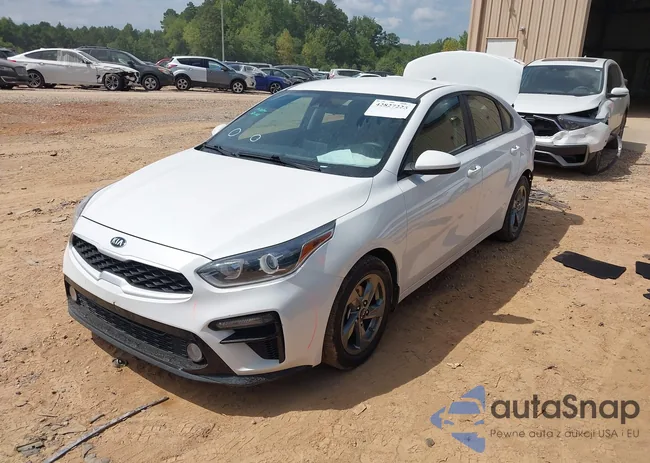 3KPF24AD6ME389785: 42827225