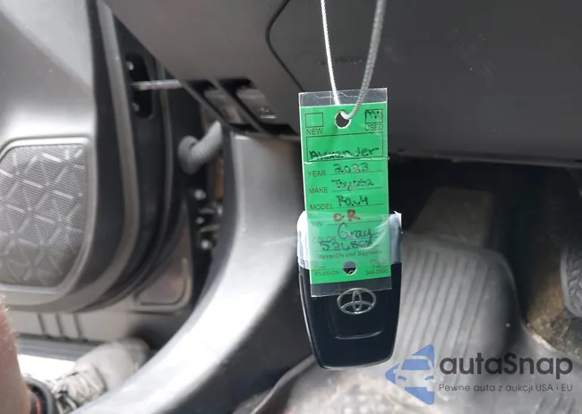 2T3W1RFV6PW244157: 42827268