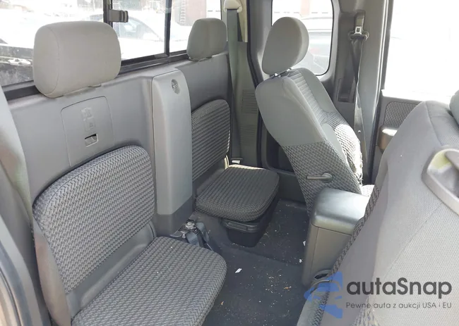 1N6AD06W27C401656: 42827276