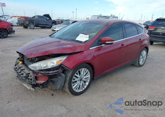 1FADP3N27GL256143: 42827360