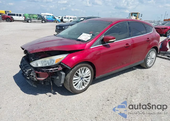 1FADP3N27GL256143: 42827360