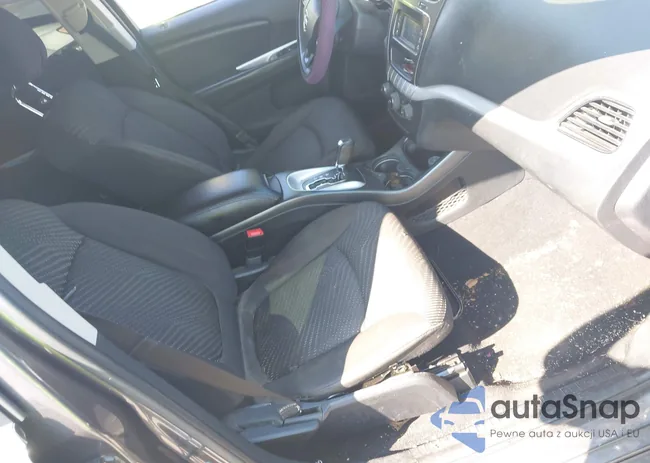 3C4PDCAB1FT532132: 42827403