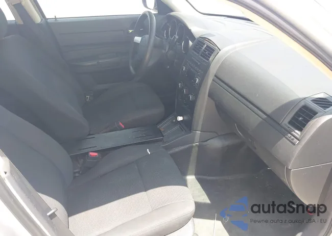 2B3KA43GX8H314270: 42827463