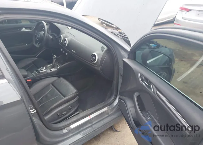 WAUB1GFF2J1033018: 42826475