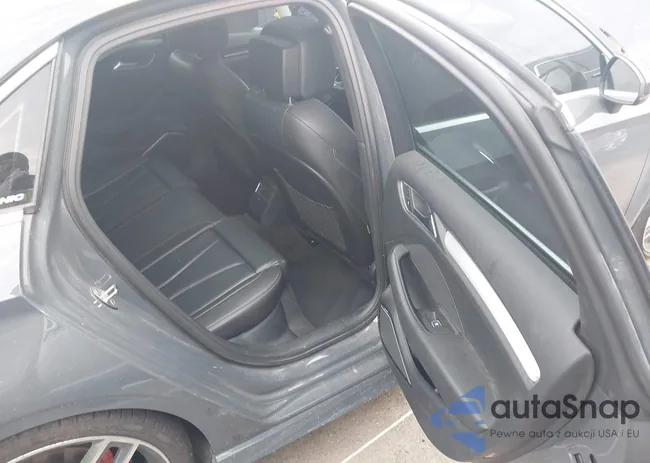 WAUB1GFF2J1033018: 42826475