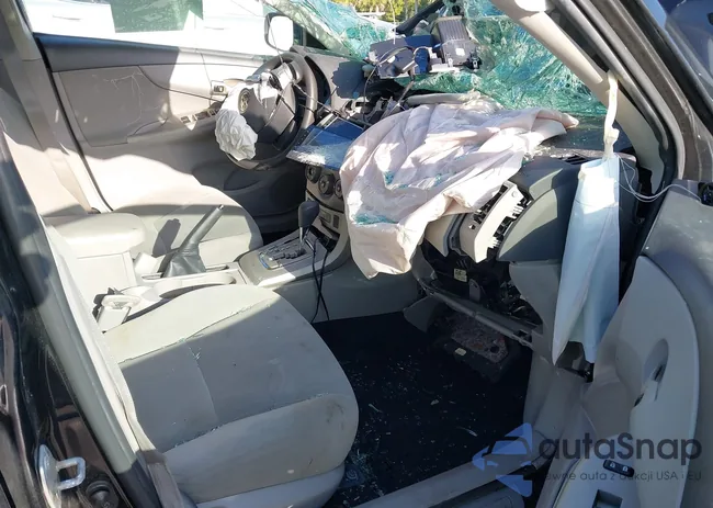 2T1BU4EEXCC774484: 42826736