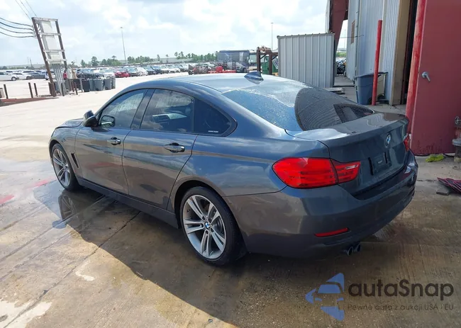 WBA4A5C50FG051577: 42826776