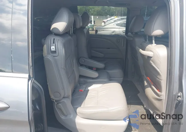 5FNRL3H6XAB092259: 42826835