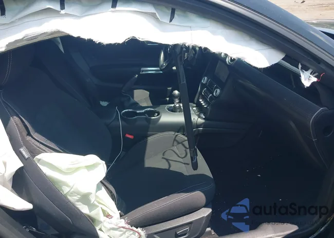 1FA6P8CF8K5119348: 42826855